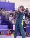 australlian woman goofing